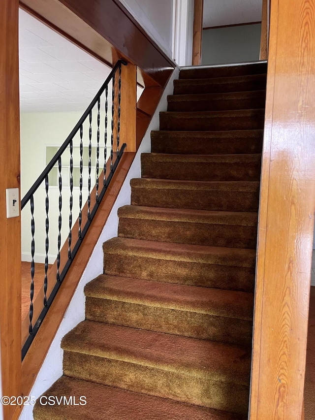 433 E 6th St, Berwick, PA 18603 - stairway with carpet and baseboards