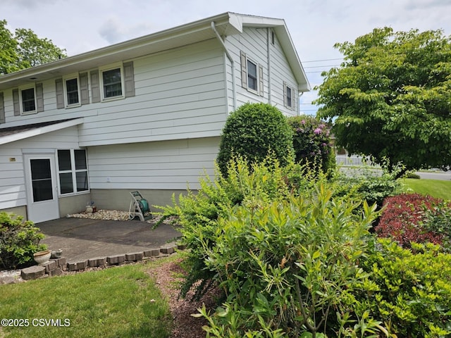 1605 W Montgomery St, Coal Township, PA 17866 - view of property exterior featuring a patio area