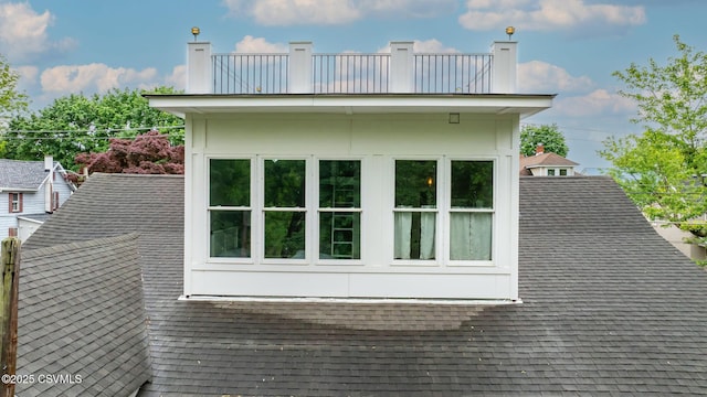 475 W 1st St, Bloomsburg, PA 17815 - view of home's exterior with roof with shingles and a balcony