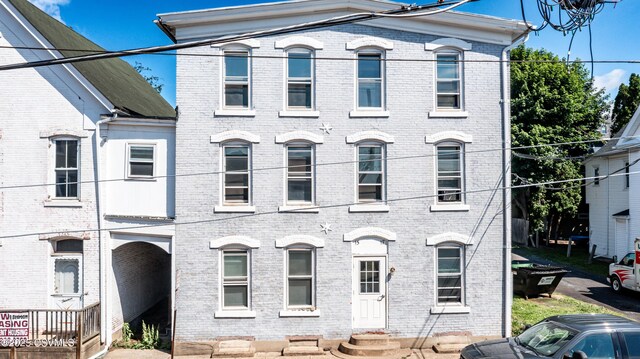 15-17 E 3rd St, Bloomsburg, PA 17815