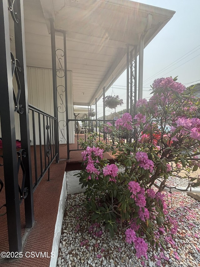 321 E Shamokin St, Trevorton, PA 17881 - view of porch