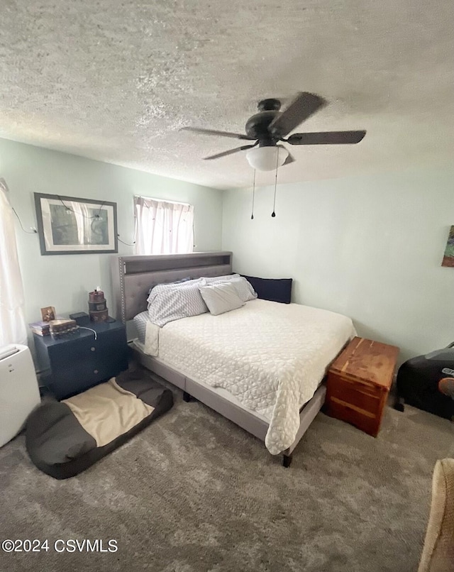 406 W Spruce St, Shamokin, PA 17872 - carpeted bedroom with a textured ceiling and a ceiling fan