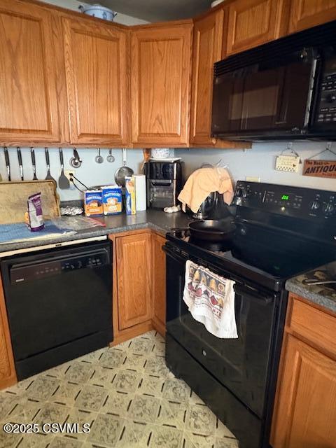 148 Broadway St, Milton, PA 17847 - photo 6