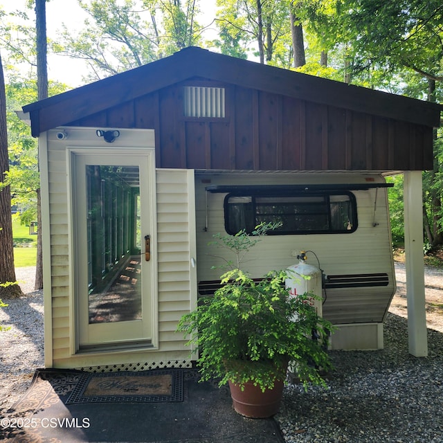 810 Creek Rd, Mount Pleasant Mills, PA 17853