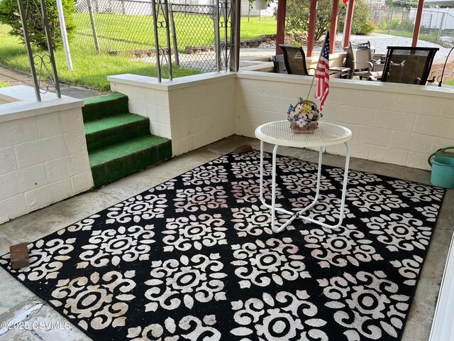1409 Scott St, Kulpmont, PA 17834 - view of sunroom / solarium