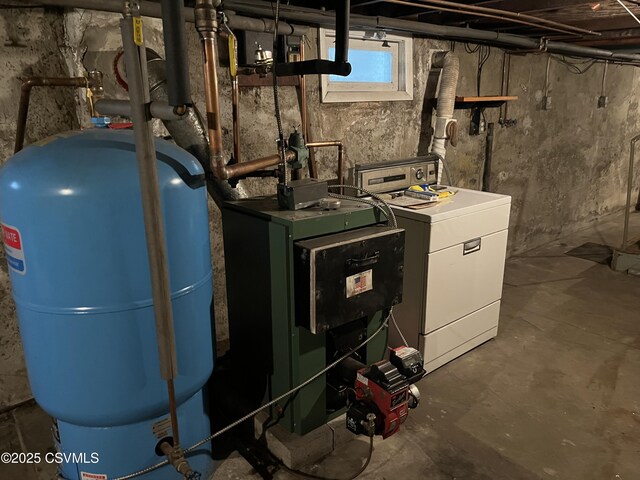 1409 Scott St, Kulpmont, PA 17834 - utility room with washing machine and dryer and a heating unit