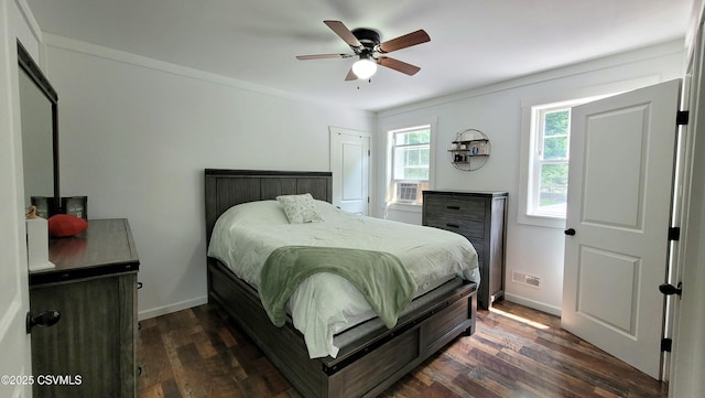 124 E Coal St, Trevorton, PA 17881 - bedroom featuring dark wood-style floors and a ceiling fan