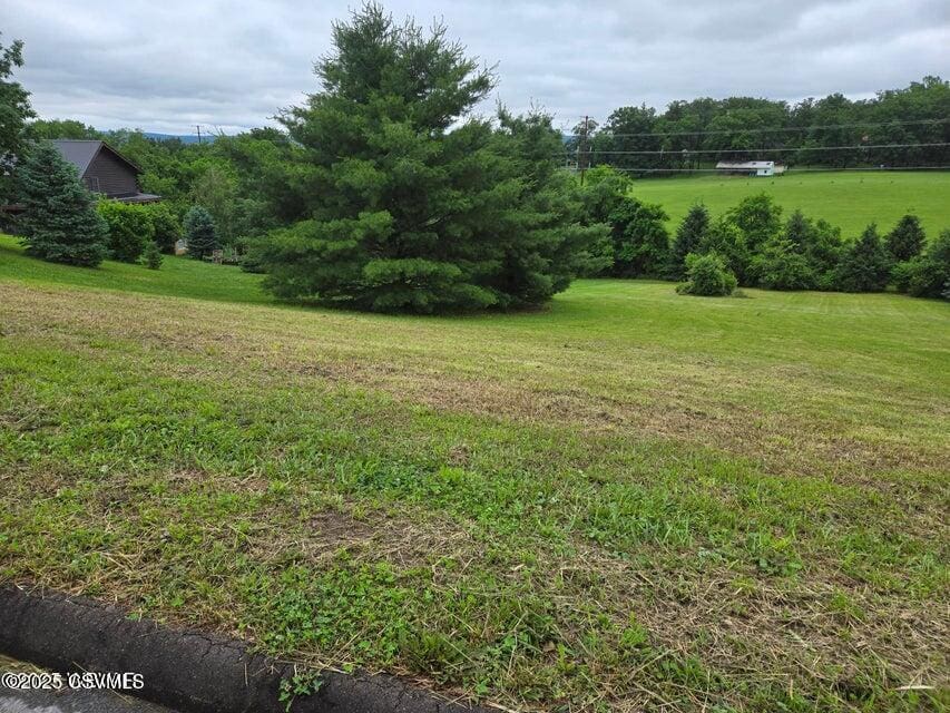 48 Dustin Dr, West Milton, PA 17886