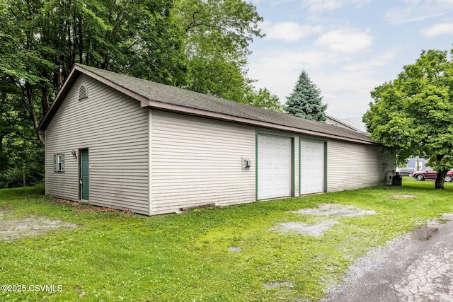 109 W Ninth St, Watsontown, PA 17777 - view of detached garage
