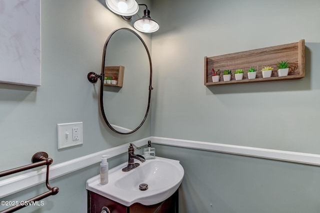 909 Fair St, Nescopeck, PA 18635 - bathroom with vanity