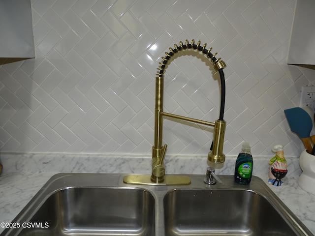 4 N Rock St, Shamokin, PA 17872 - kitchen view of backsplash and a sink