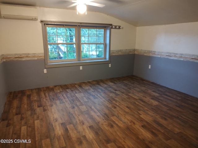 59 N State St, Millville, PA 17846