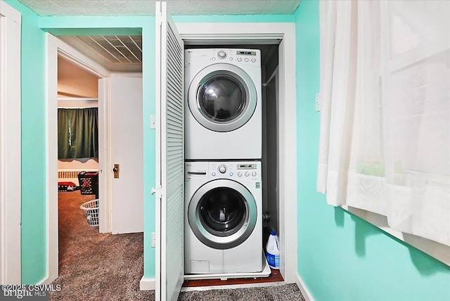 1114 W Arch St, Coal Township, PA 17866 - washroom featuring stacked washer / drying machine and baseboards