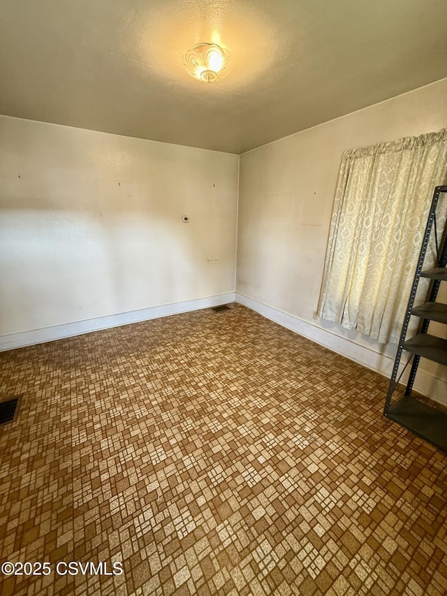 1507 Fairview Ave, Berwick, PA 18603 - unfurnished room featuring baseboards