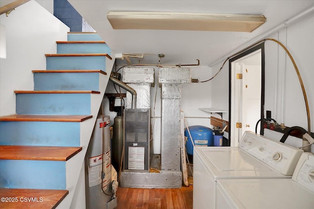 12 State School Rd, Selinsgrove, PA 17870 - laundry room featuring separate washer and dryer, wood finished floors, and gas water heater