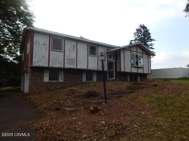 206 Southview Dr, Elysburg, PA 17824 - photo 1
