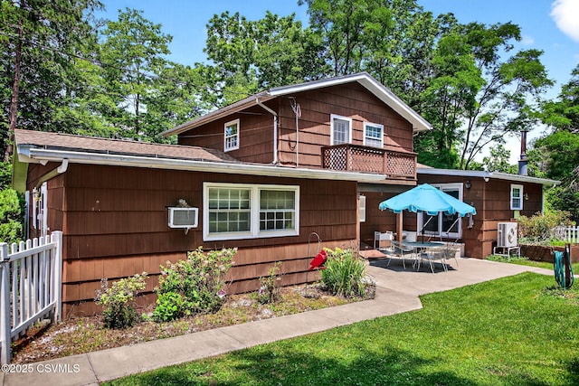 725 Avenue Ave E, Danville, PA 17821 - rustic home featuring a patio