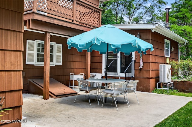 725 Avenue Ave E, Danville, PA 17821 - view of patio / terrace featuring outdoor dining space