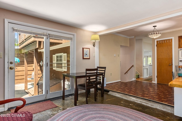 725 Avenue Ave E, Danville, PA 17821 - dining room featuring ornamental molding and baseboards