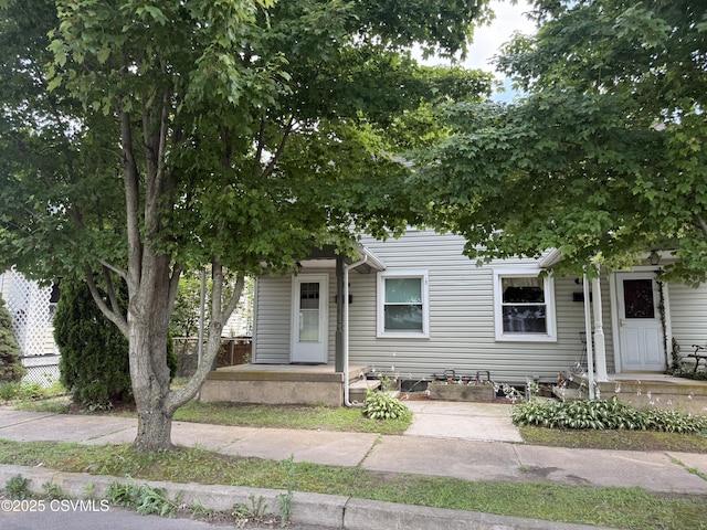414 E 11th St, Berwick, PA 18603 - photo 1