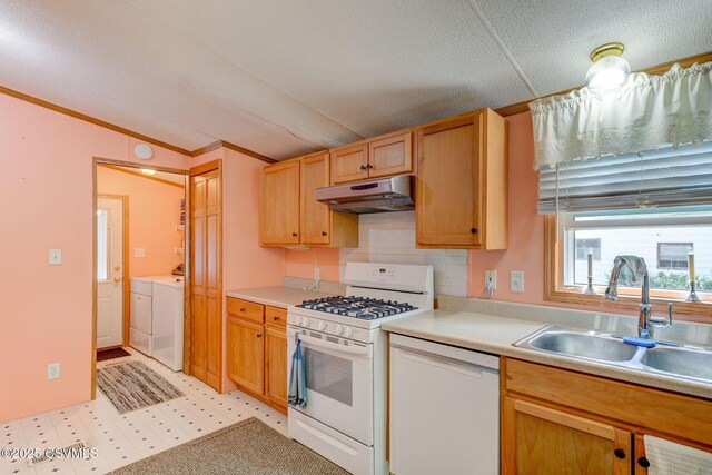1355 N Arch St, Berwick, PA 18603 - photo 11