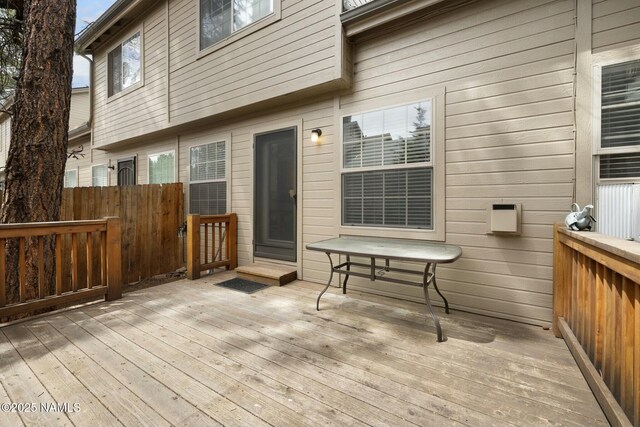 2548 S Gravel Ln, Flagstaff, AZ 86001 - wooden terrace featuring fence