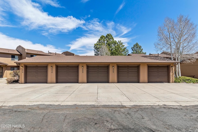 2466 N Earle Dr, Flagstaff, AZ 86004 - view of garage