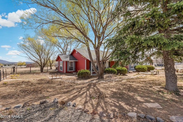 11095 N Rodeo Rd, Flagstaff, AZ 86004 - view of yard featuring fence