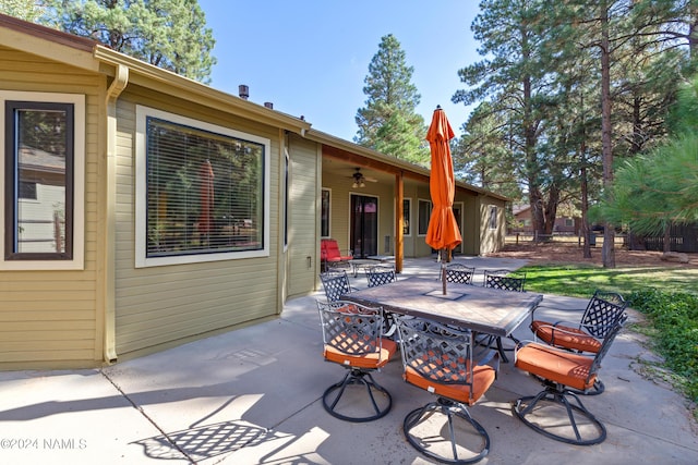 view of patio / terrace with ceiling fan