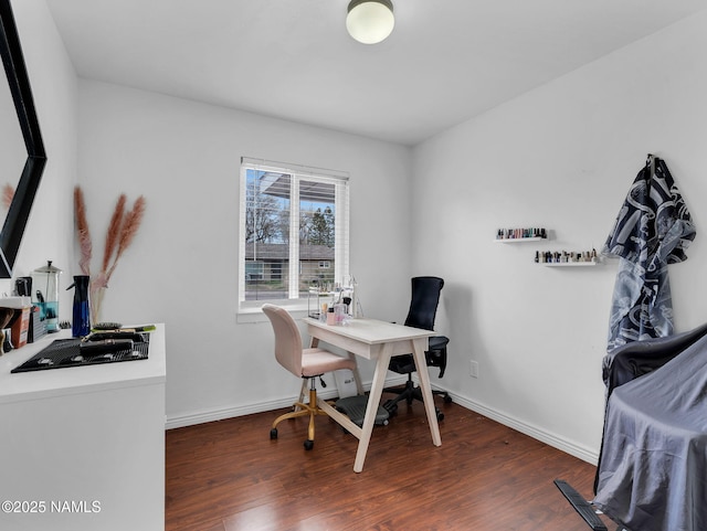 2821 N Tindle Blvd, Flagstaff, AZ 86004 - office area with baseboards and wood finished floors