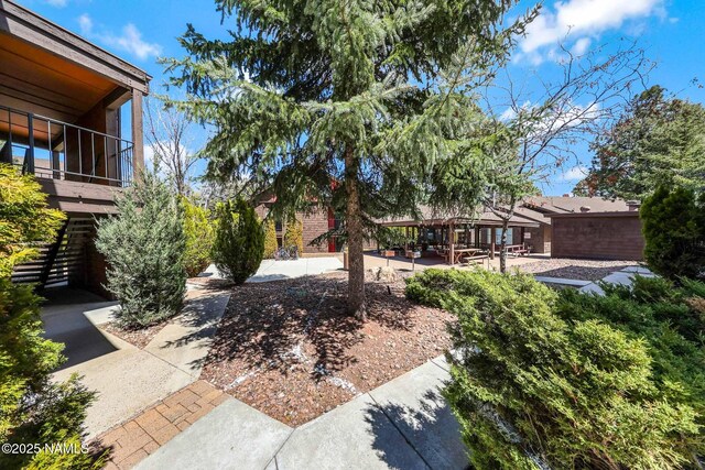 1200 S Riordan Ranch St Unit 36, Flagstaff, AZ 86001 - view of yard featuring a patio
