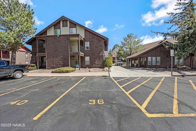 1200 S Riordan Ranch St Unit 36, Flagstaff, AZ 86001 - view of uncovered parking lot
