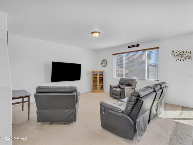 4580 Centaurus Rd, Bellemont, AZ 86015 - living area with carpet flooring and baseboards