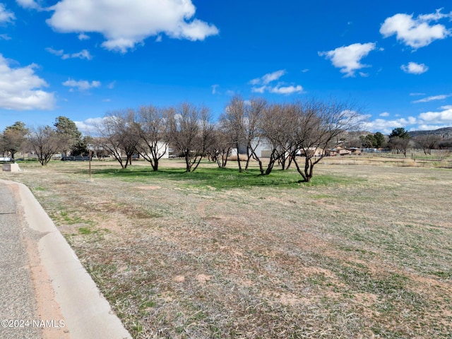 Listing photo 3 for 1086 Amber Way Unit 5, Camp Verde AZ 86322