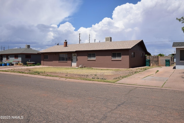 601 N Cottonwood Ave, Winslow, AZ 86047 - photo 2