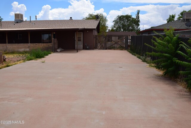 601 N Cottonwood Ave, Winslow, AZ 86047 - photo 38