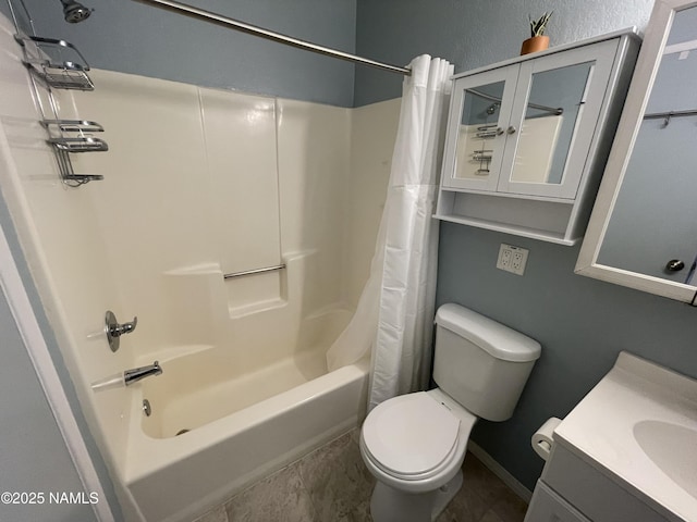 1200 S Riordan Ranch St Unit 44, Flagstaff, AZ 86001 - bathroom featuring shower / bath combo and vanity