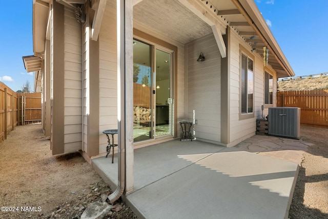 3008 E Cold Springs Trl, Flagstaff, AZ 86004 - view of patio / terrace with a fenced backyard and central AC