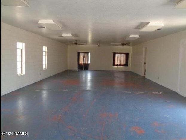 garage with ceiling fan