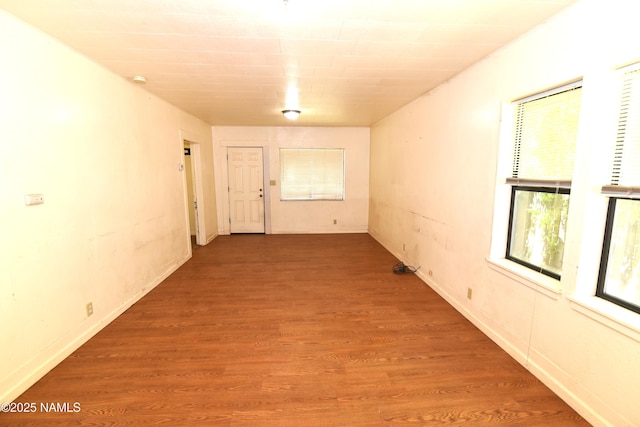 417, 429 W Sheridan Ave, Williams, AZ 86046 - spare room featuring wood finished floors