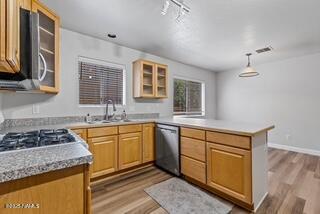 1891 W Camelot Dr, Flagstaff, AZ 86001 - photo 10