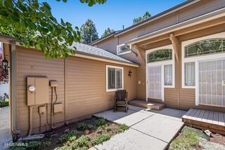 1891 W Camelot Dr, Flagstaff, AZ 86001 - photo 3