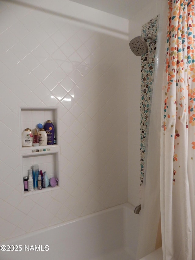 1000 N Beaver St Unit 116, Flagstaff, AZ 86001 - full bathroom featuring shower / bathtub combination with curtain