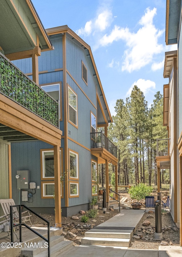 3001 E Butler Ave Unit 21, Flagstaff, AZ 86004 - view of side of home featuring a balcony
