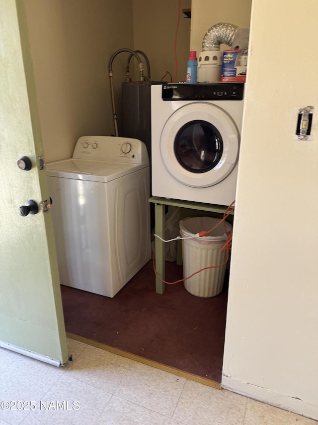 401 N Kinsley Ave, Winslow, AZ 86047 - laundry area with independent washer and dryer and tile patterned floors