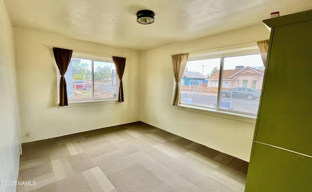 401 N Kinsley Ave, Winslow, AZ 86047 - view of unfurnished room