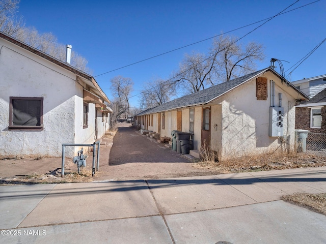 view of property exterior