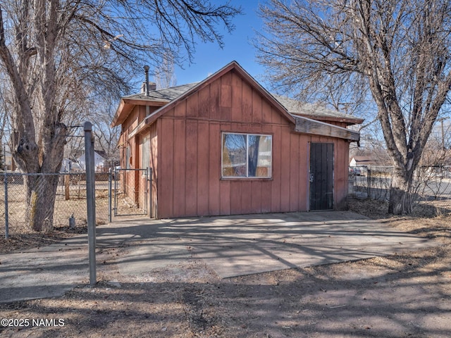 view of outbuilding