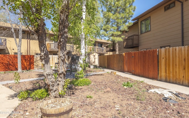 501 W Santa Fe Ave Unit 28, Flagstaff, AZ 86001 - view of yard