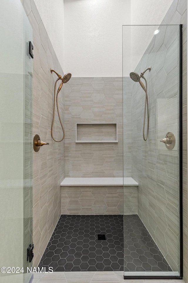 1420 N Royal Oaks Way, Flagstaff, AZ 86004 - bathroom with a shower stall and pet washing area
